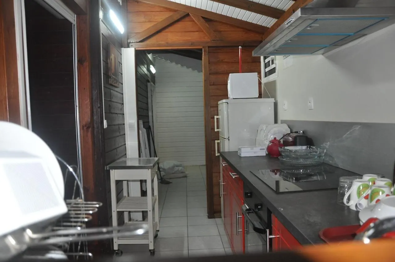 Les Bungalows D'Arly Bouillante Guadalupe