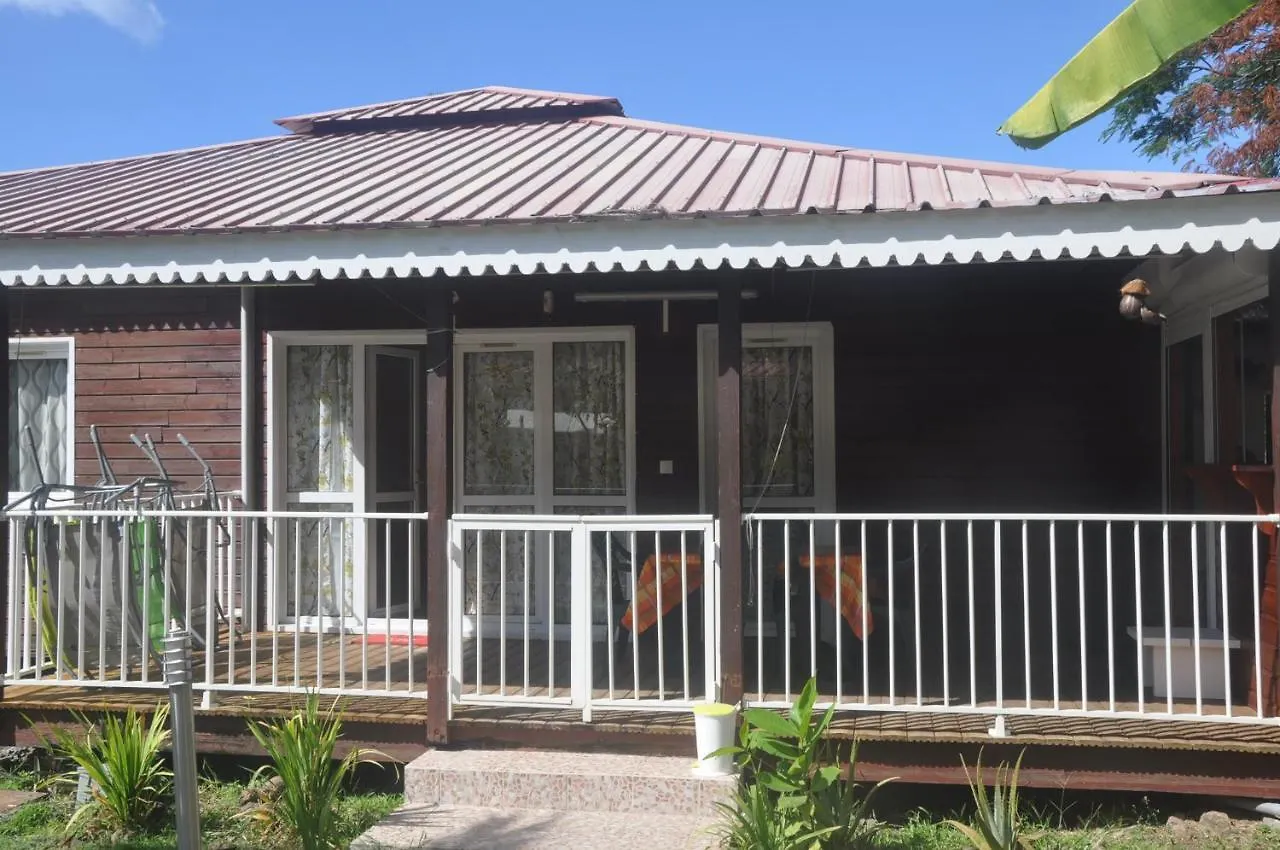 Les Bungalows D'Arly Bouillante Сasa de vacaciones