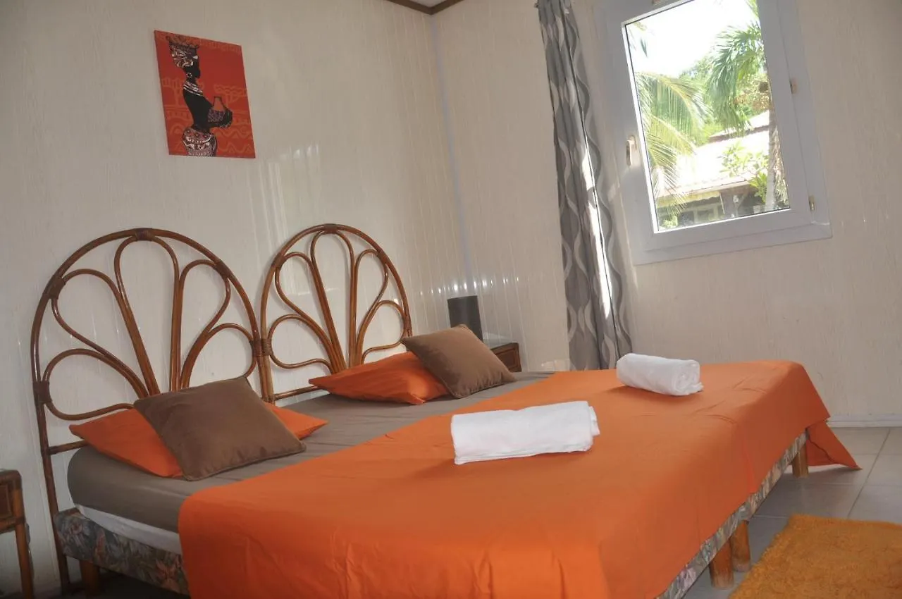 Les Bungalows D'Arly Bouillante